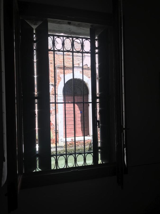 In A Lovely Garden Biennale Flat Veneza Exterior foto