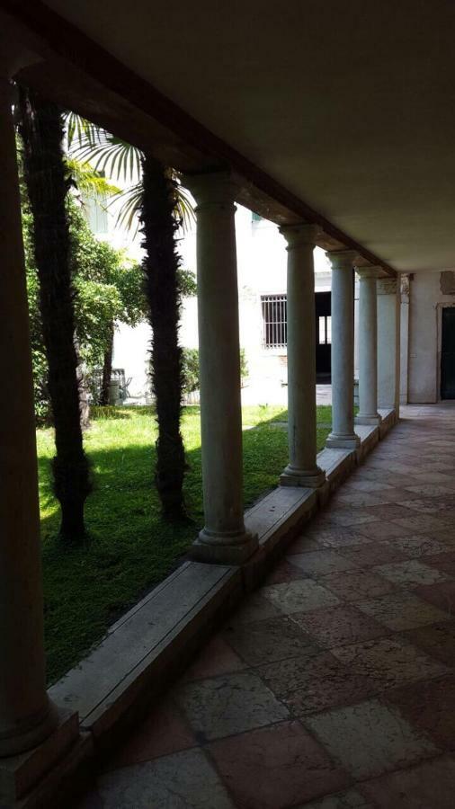 In A Lovely Garden Biennale Flat Veneza Exterior foto